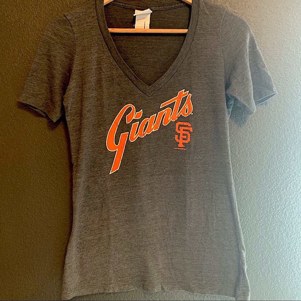 Giants tshirt